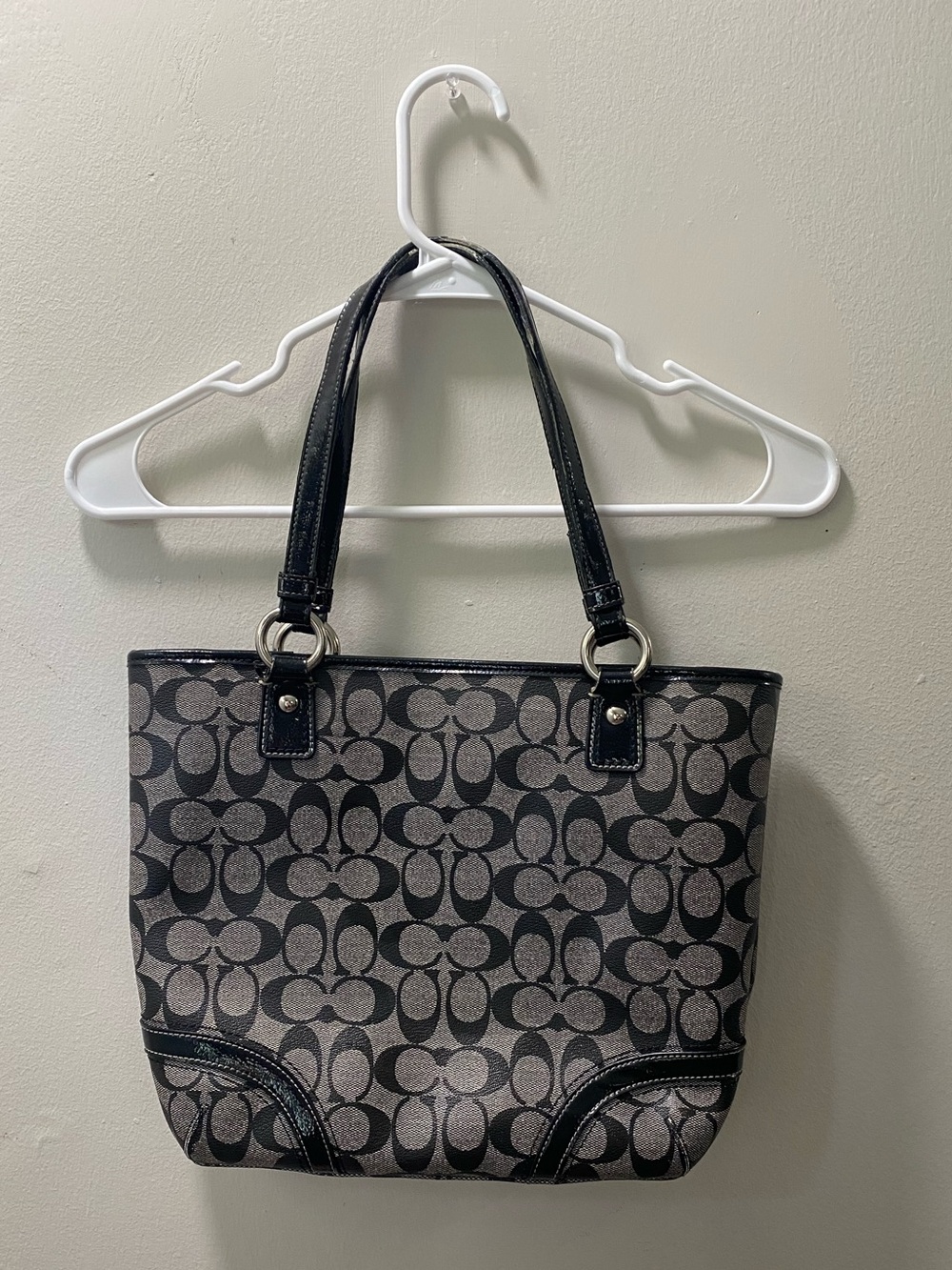 Coach Black and Gray Signature Canvas Tote Bag - Picture 2 of 11